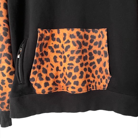 B Society Sweater Size L Animal Print Black Pockets and Zipper Long Sleeve B1176 - Picture 2 of 4